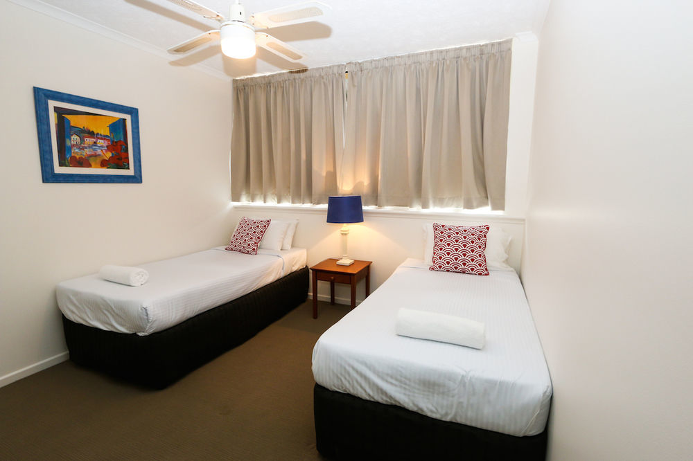 Whale Watch Ocean Beach Resort Пойнт Лукаут Екстериор снимка